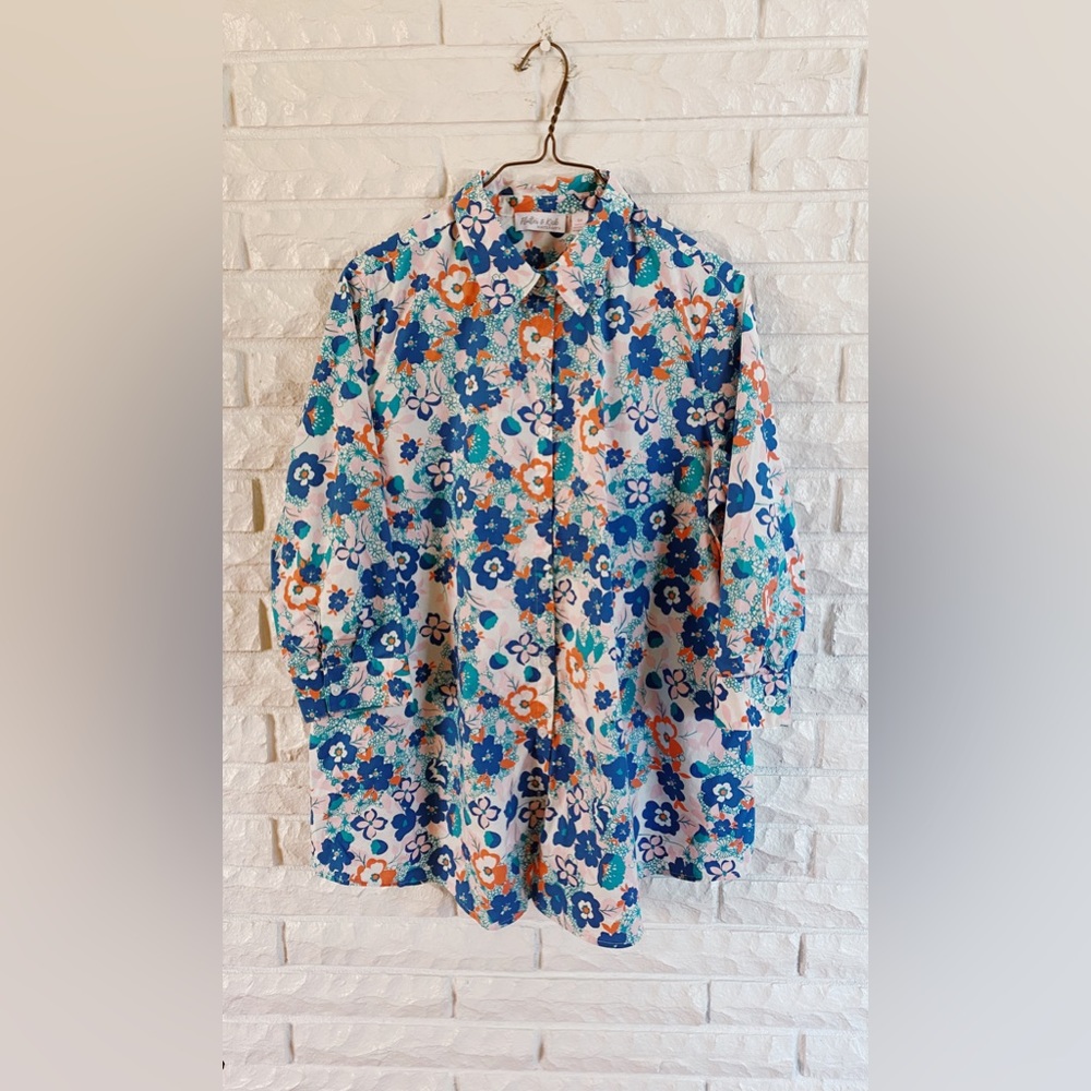 Flutter & Kick Floral Button Down Maternity Top S… - image 3